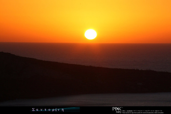 希腊爱琴海圣托里尼岛旅游报价,浪漫的希腊圣托里尼岛