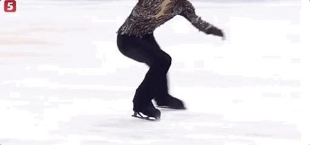 羽生结弦少年组的对手,打败羽生结弦的少年