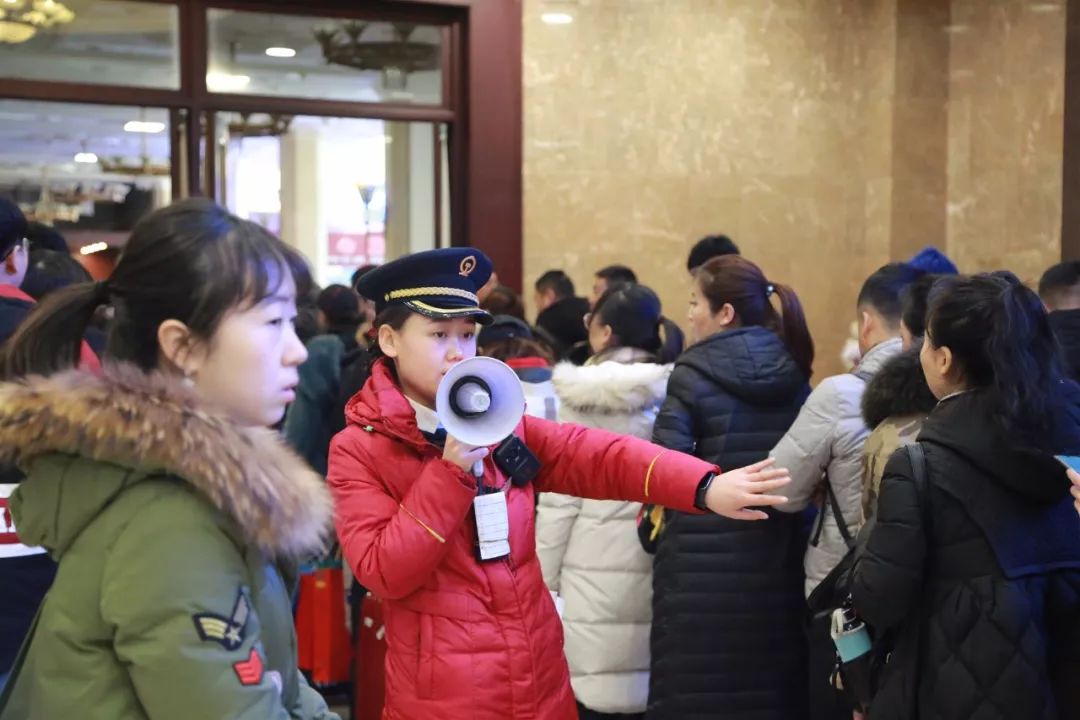 你抢到小长假车票了吗,十一假期购票攻略