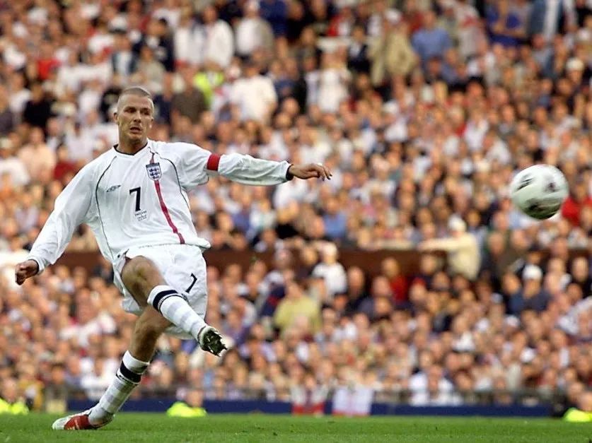 贝克汉姆最喜欢的两种球鞋,贝克汉姆新鞋