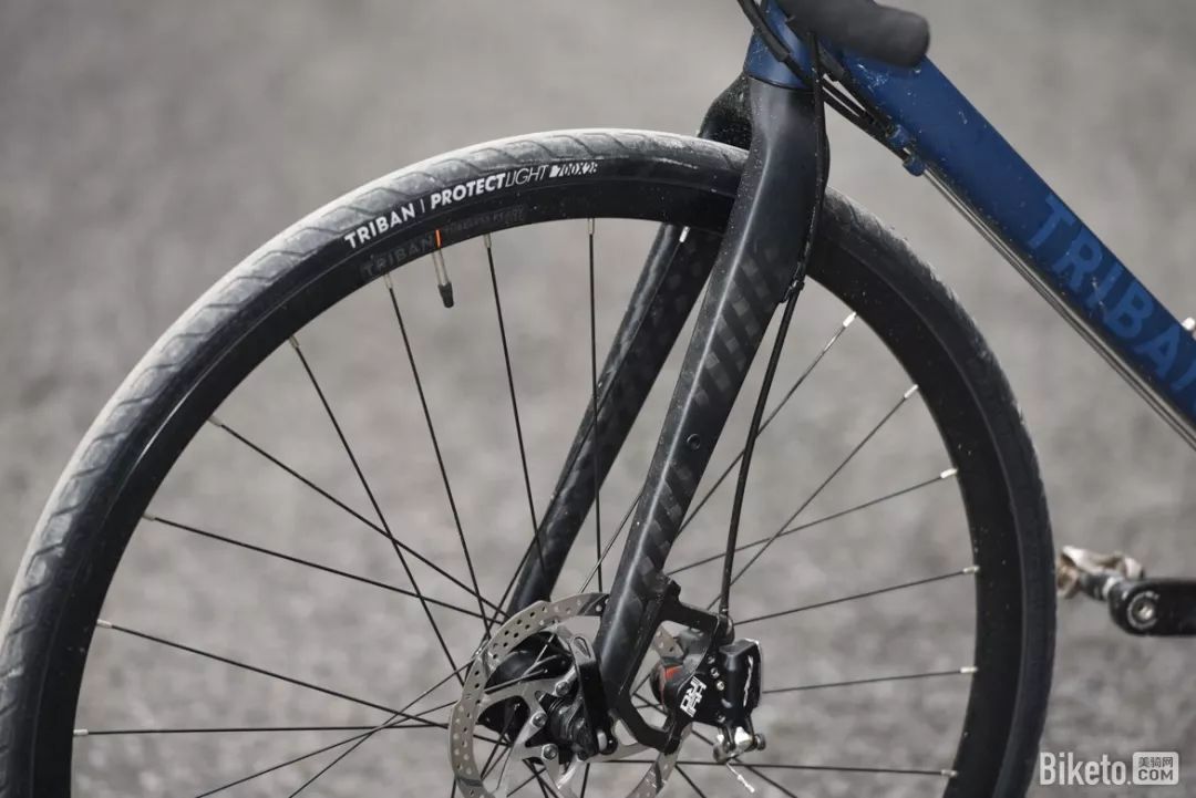 迪卡侬山地自行车rr520st测评,迪卡侬自行车triban520