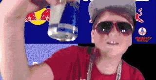 瞬间提神哪个饮料最好,瞬间提神醒脑的饮品