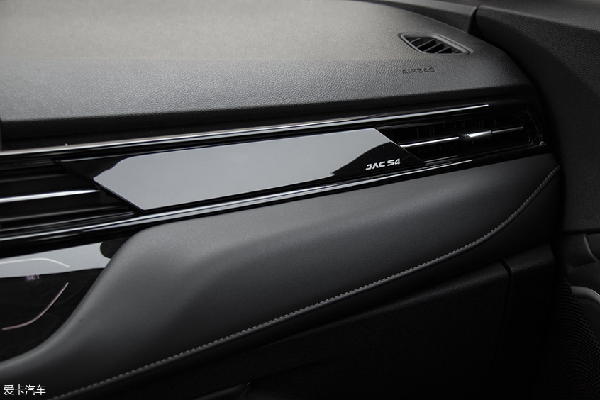 体验江淮瑞风s4,小身材内含大智慧