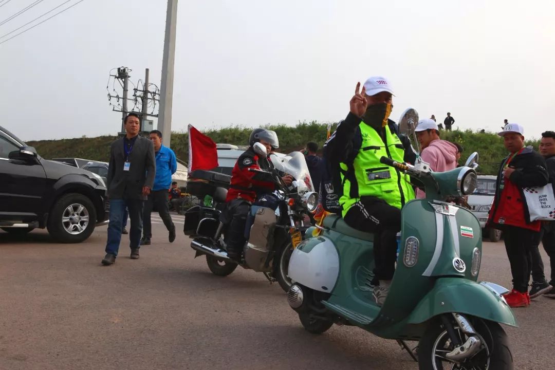 为美酒加点汽油—首届江小白J-SKYMAN越野摩托锦标赛见闻