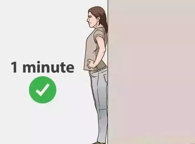 如何把背练薄变气质,美背体态好气质好的女人