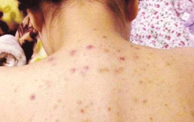 衣服收纳神器防虫防霉,衣服收纳柜子防尘防发霉