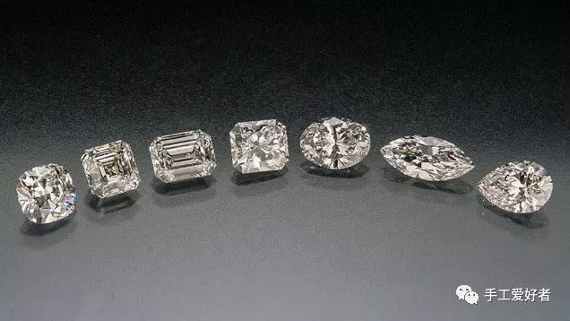 比利时钻石一克拉多少钱,一克拉钻石戒指的价格多少钱啊