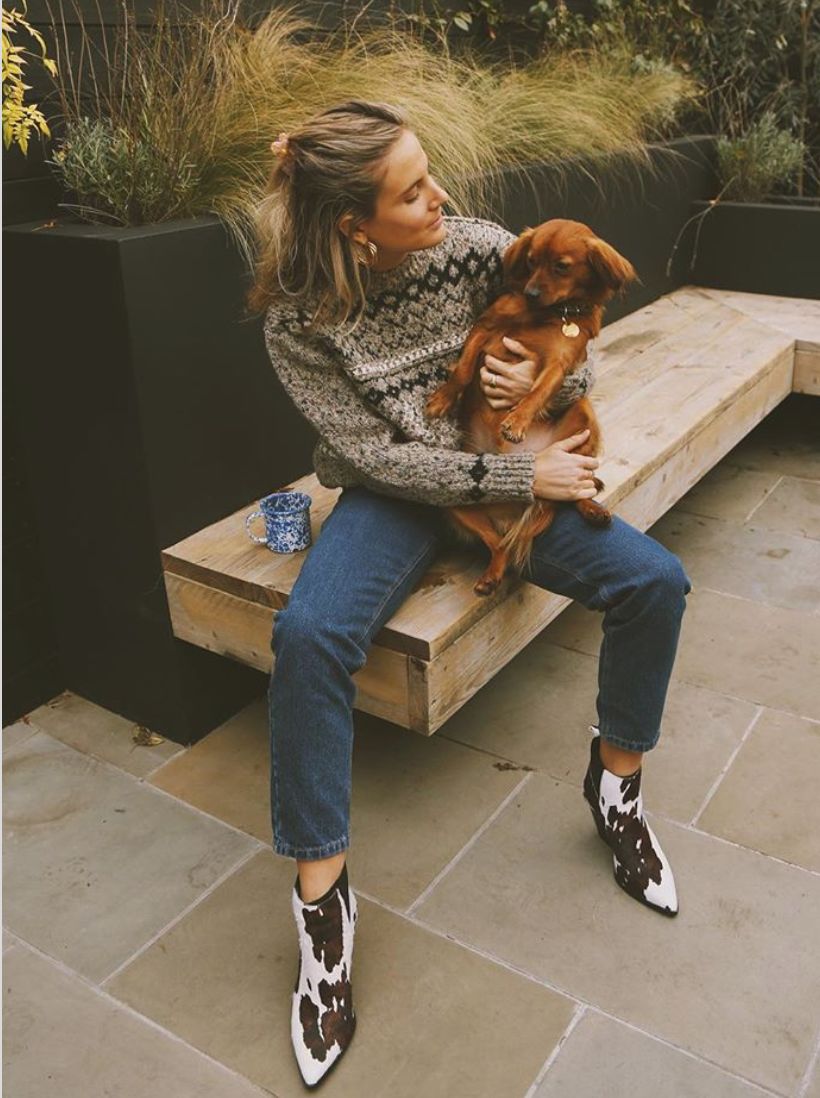 豹纹OUT，下一个C位印花轮到奶牛纹上场！