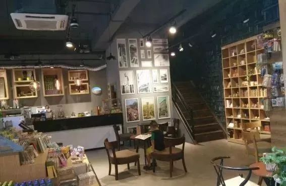 郑州高颜值书店,郑州市书店热门推荐