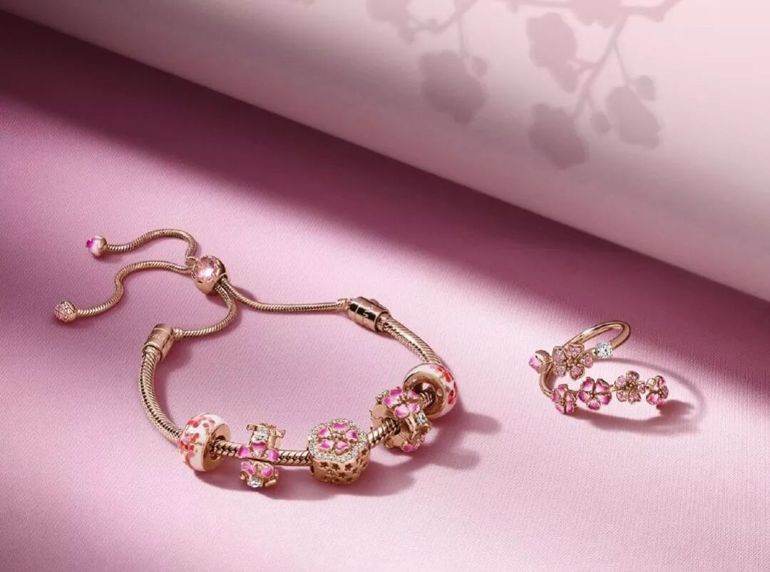 优衣库中国营收,优衣库近年在中国的销售额