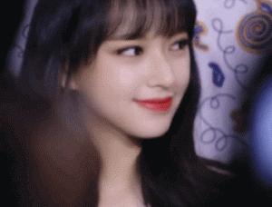 迪丽热巴欧阳娜娜双子座,欧阳娜娜和迪丽热巴互动