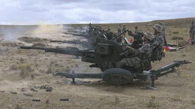 集结号你绝对不知道的军事细节,兵哥哥们集训遇歹徒追歹徒