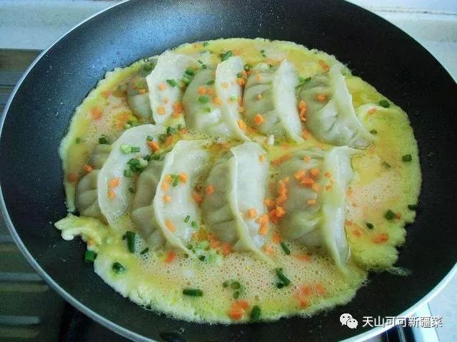 剩饺子怎么做和新包的一样,剩馅除了馅饼饺子包子还能做什么