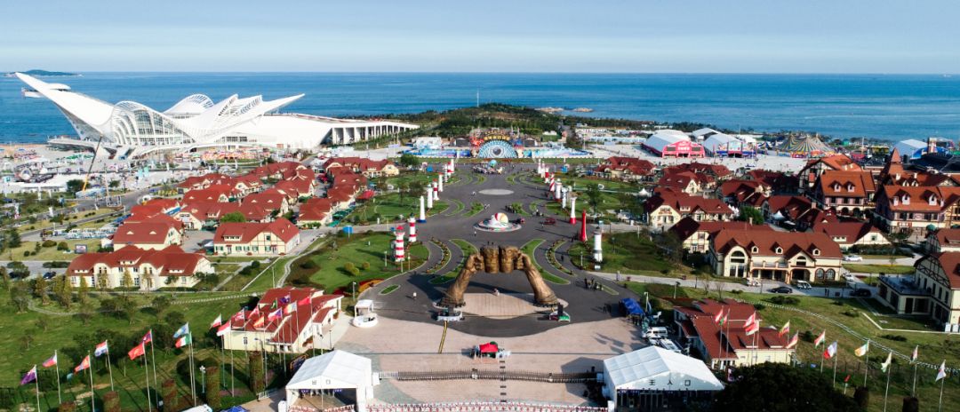 啤酒城网红地标,金沙滩网红酒吧