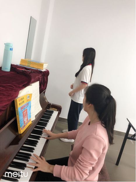 海南有哪些学校招收初中生,海南省有哪些学校招收美术生