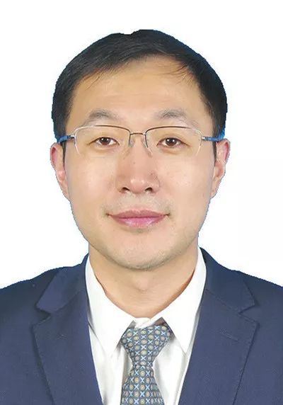 青分享|一条微博热评引发的思考，网友：“这才是新青年”