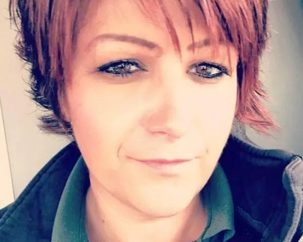 【新焦点】惊！事发平罗！威化饼干中吃出一颗牙齿！河北厂商道歉并赔偿2000元