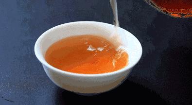 来杯谷雨茶？爱喝茶的小姐姐颜值都不低哟！