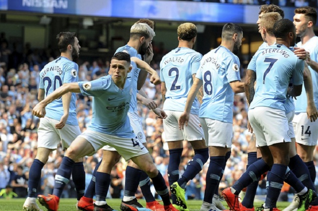 福登德布劳内进球,福登错失德布劳内传球