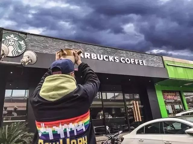 是真的！明天，全常州的星巴克都免费喝！