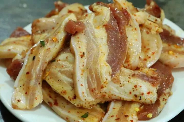 丽江必须吃的烧烤店,必须收藏的店铺