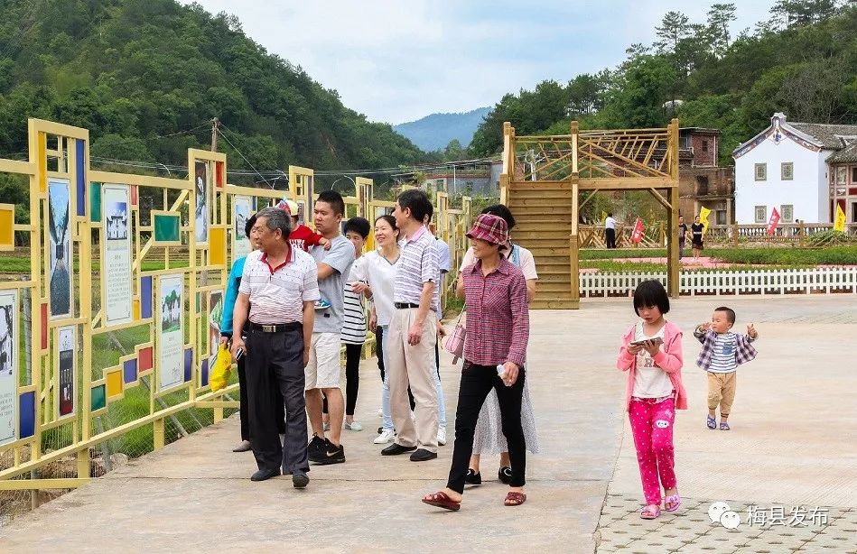 如何推动区域融合发展,新发展阶段如何促进城乡融合发展