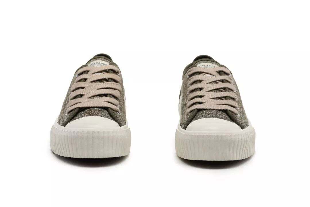 让全球复古迷都疯狂的“胡椒盐”，被我们做成了帆布鞋！