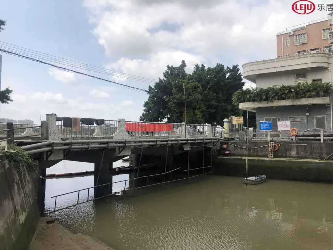 坐拥2公里一线水岸江景!这座村紧邻琶洲、生物岛、大学城!谁将拿下这块香饽饽?