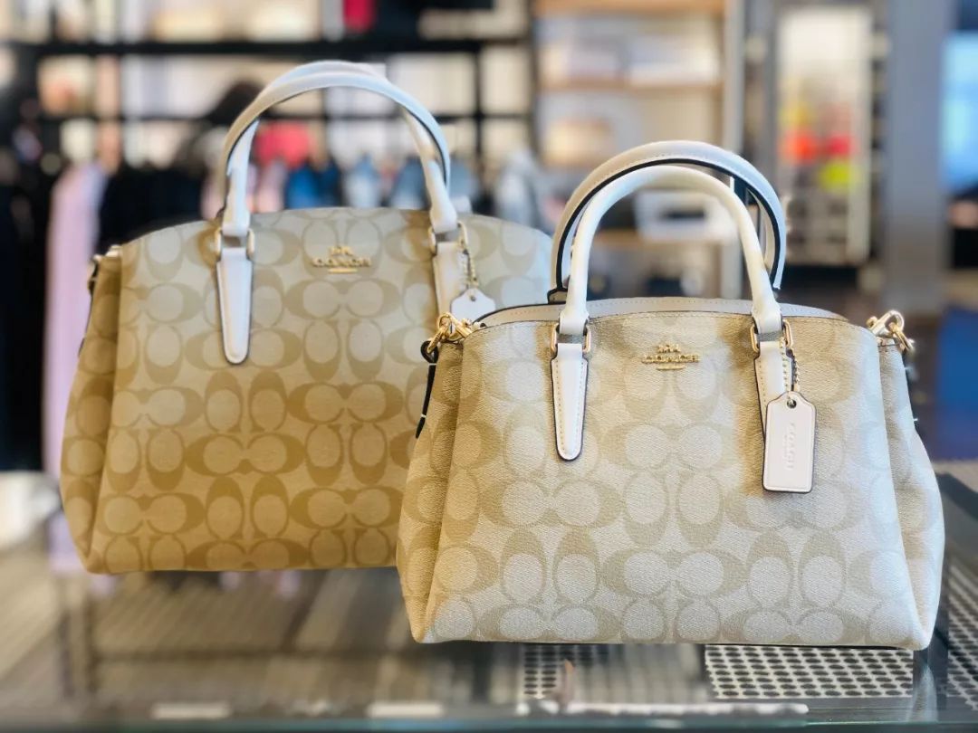 怎么穿让人看起来很贵,怎样穿看起来既普通又好看