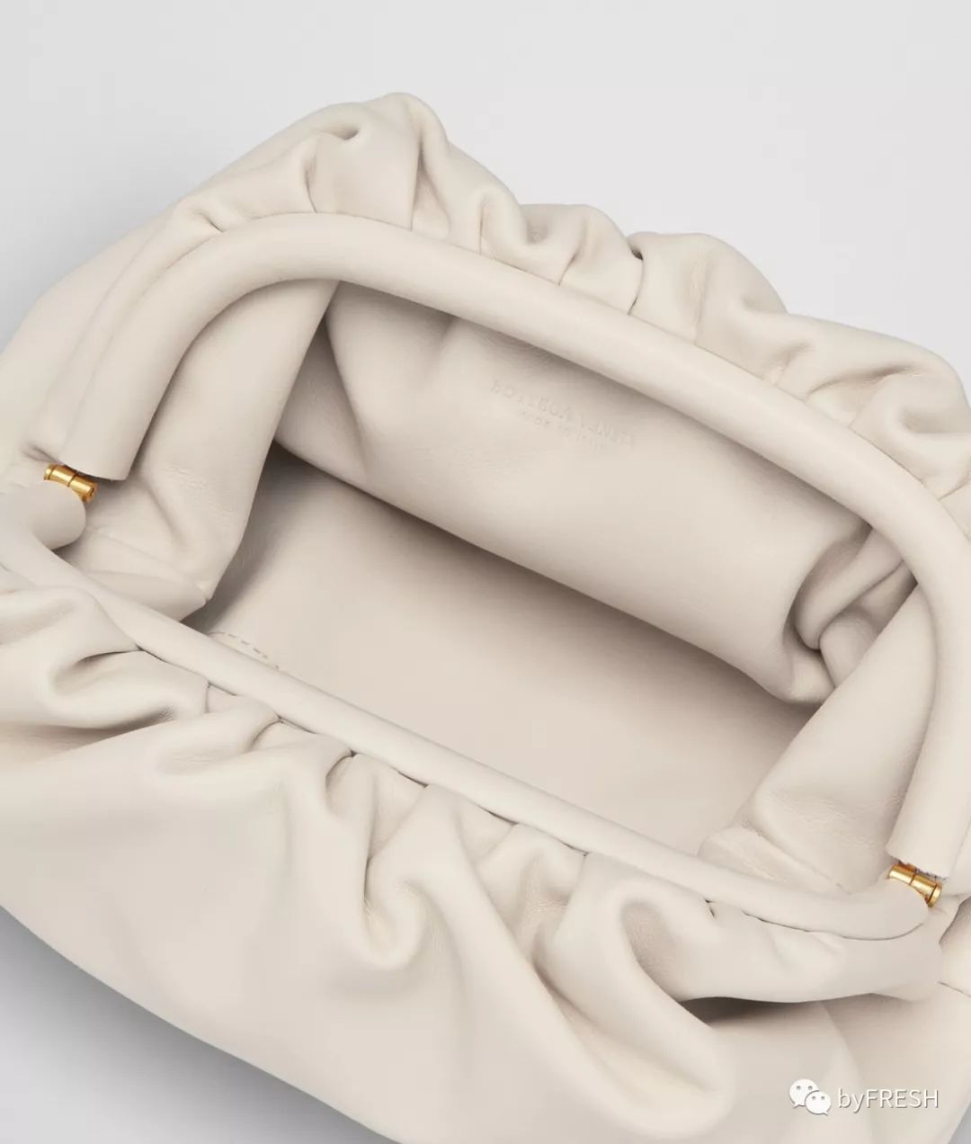 想成为一个富有的人,希望自己成为一个会赚钱的人