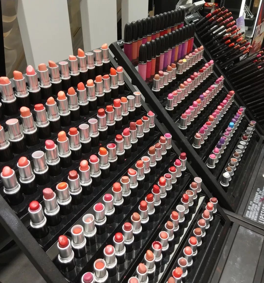 吐槽大会被打,吐槽大会第一炸场