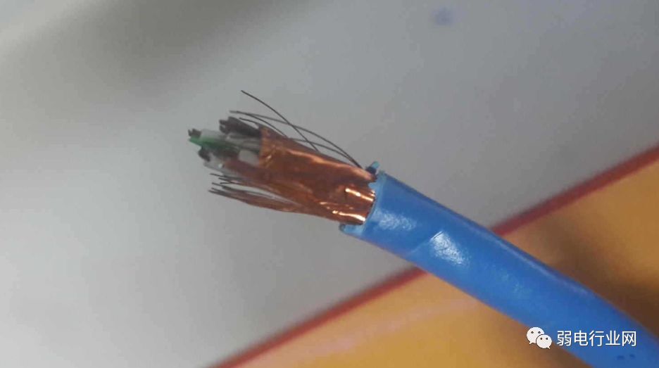 屏蔽类网线,超五类非屏蔽网线是什么意思