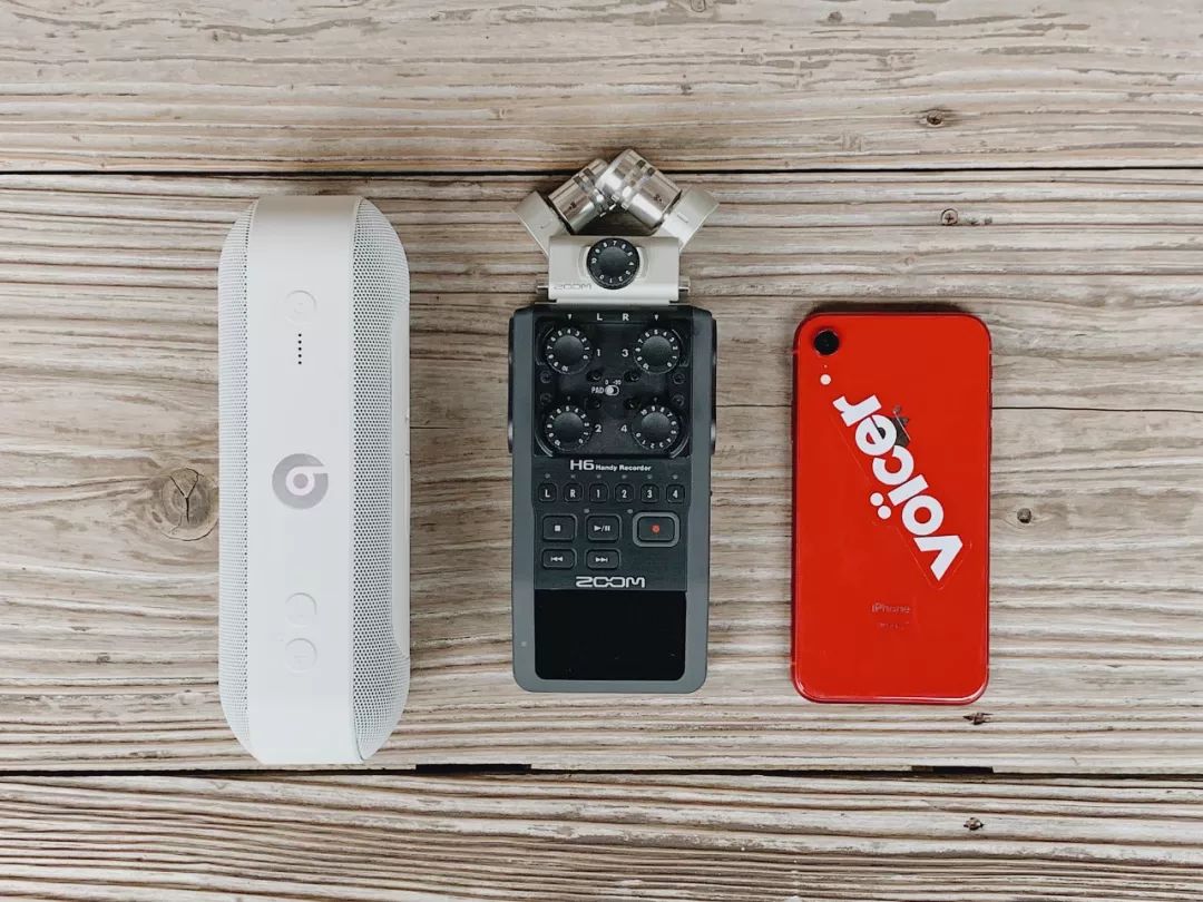 我们的海边outing：每个人的旅行箱里有什么？