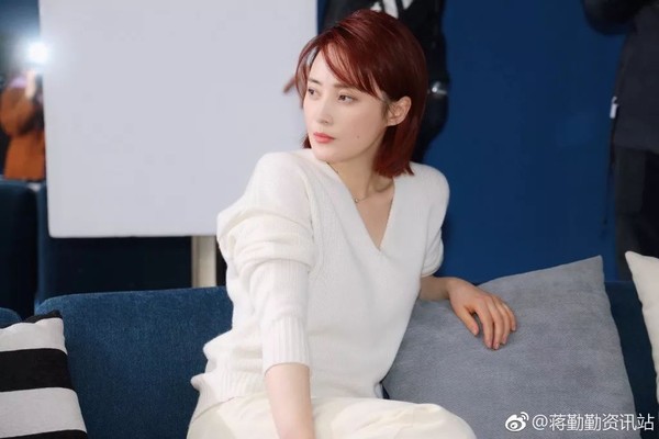 刘诗诗生完娃谁照顾,刘诗诗生子后的保养