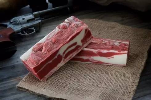 哈哈哈哈，这设计也太逼真了吧！