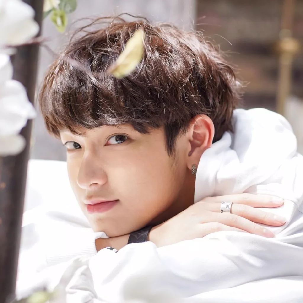 出道后出演过49部作品,出道五年应该有多少部作品