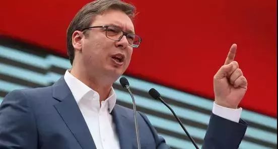 被派往塞尔维亚的9个中国人,干了件惊动世界的大事!