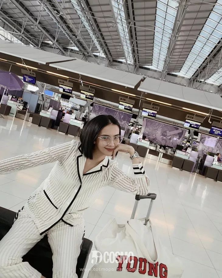 洪欣时尚穿搭,52岁洪欣日不落蔡依林