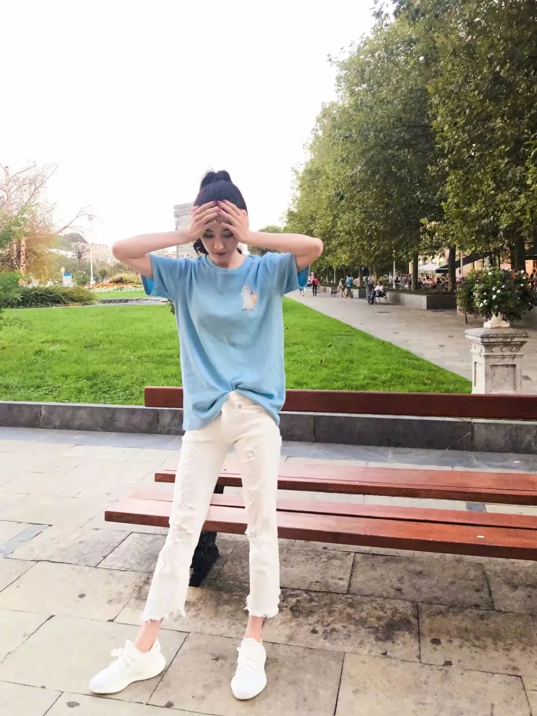 破洞裤什么时间开始流行的,破洞裤太破了怎么改