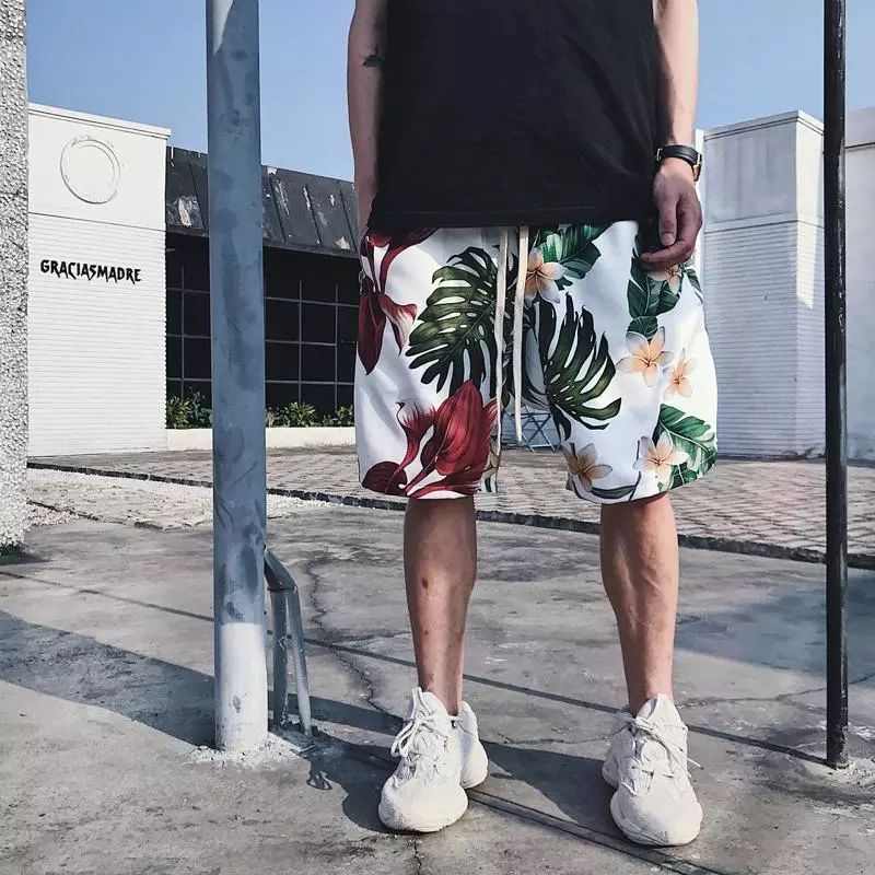 AJ1禁止转卖2.0、AJ4黑红！还有AJ11Low蓝蛇和宝可梦拖鞋