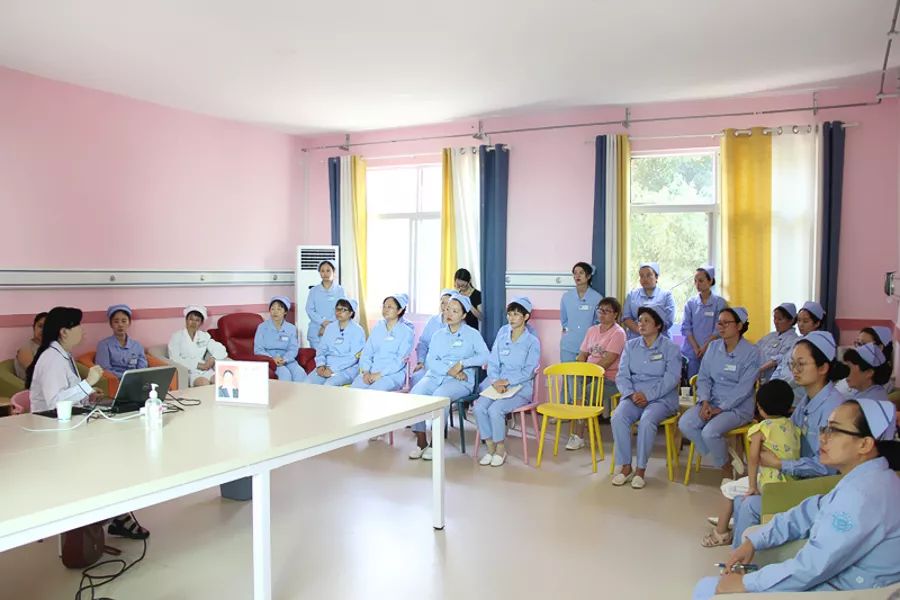 【今日宾川】老百姓有福了，省级专家工作站正式“落户”宾川