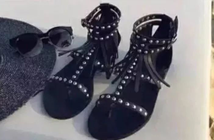 千万不要网购是真的吗,大家网购一定要擦亮双眼