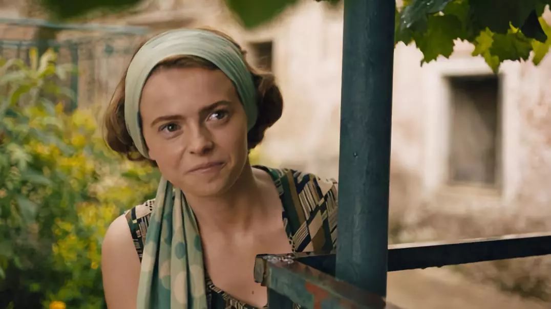 豆瓣9.8,1个寡妇带4个熊孩子,为啥都过得比我爽?