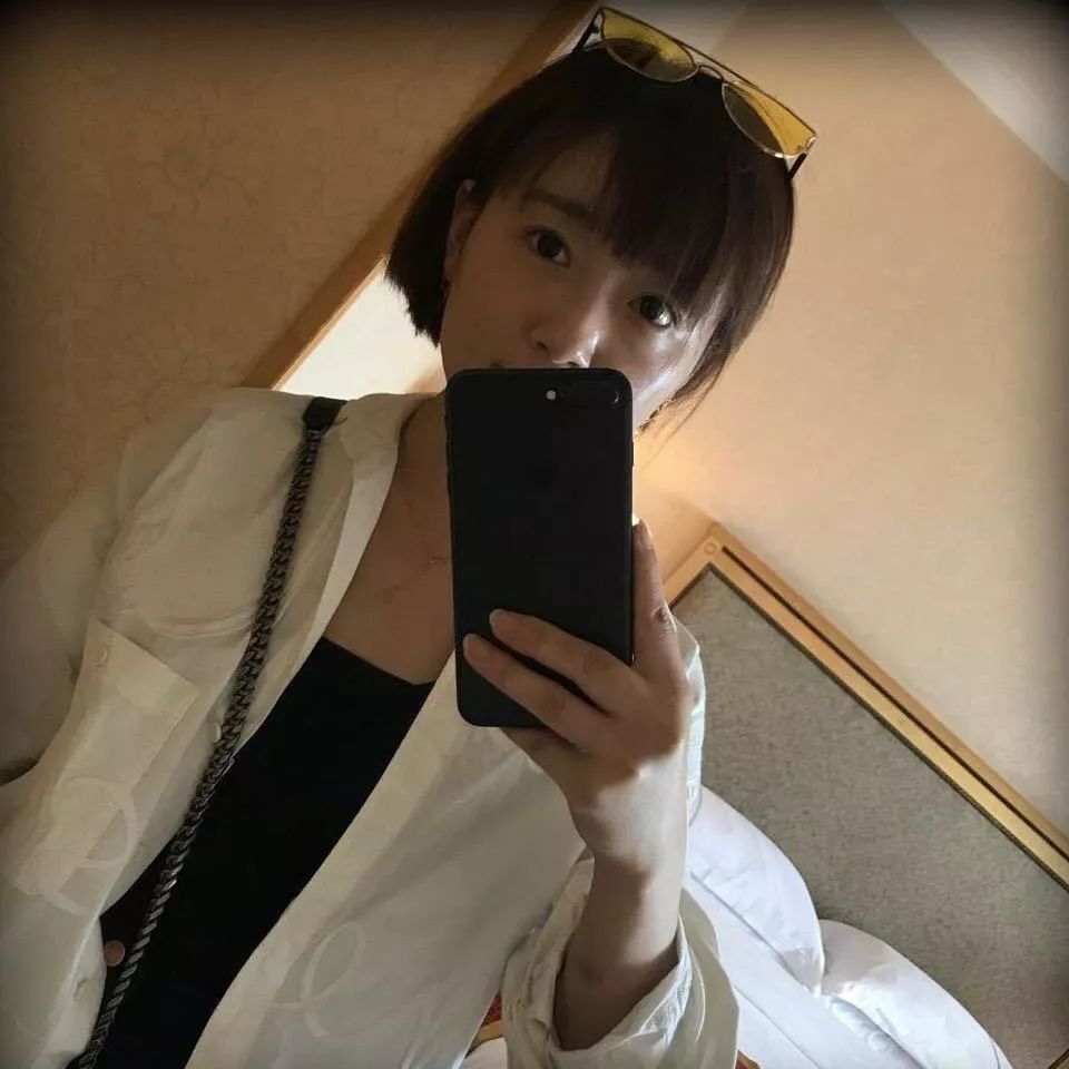 网购越南土特产|炼奶冰咖法包猪肝酱扎肉春卷虾片，一个下午茶全都拥有