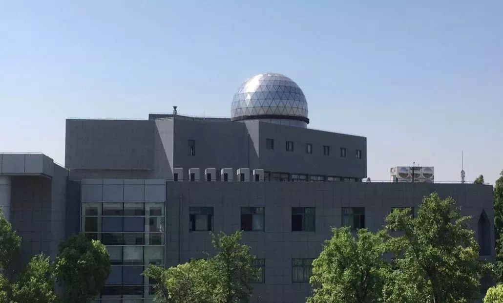 上海市宝山中学靠近复旦大学,宝山区与复旦共建学校