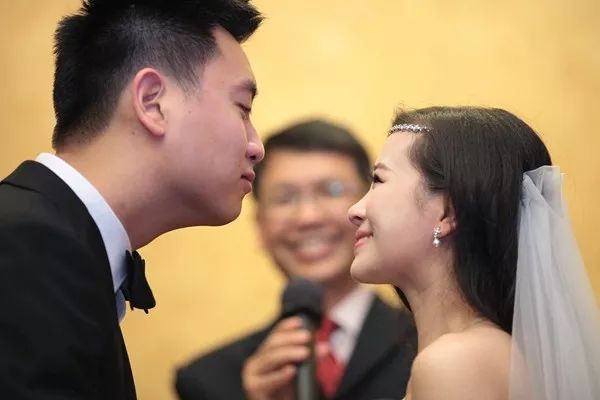 残疾人活得更有尊严,残疾人真的一点出路都没有吗