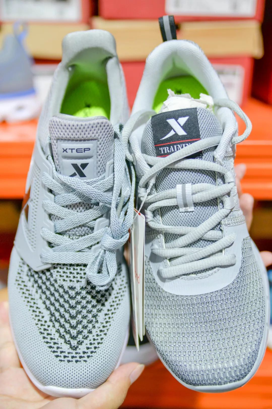 全场1折起！特步、金利来、碟愫、莱尔斯丹鞋子大特卖，最便只要50元！