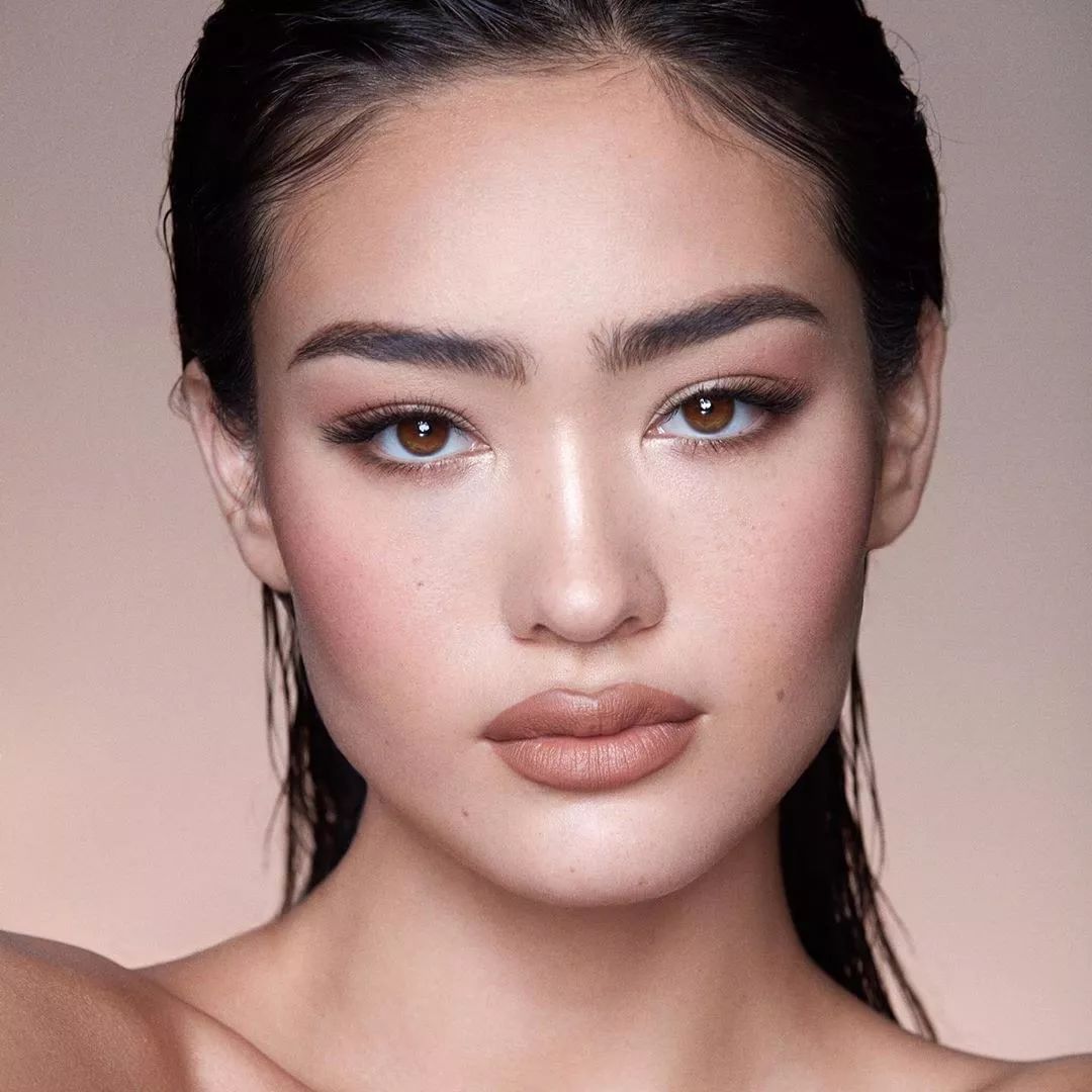 明星自创品牌都很拼，圈钱可没那么容易！