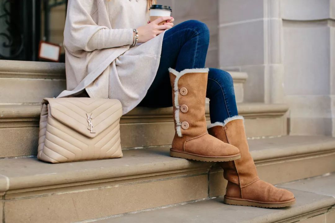 早报｜UGG母公司首次进入20亿美元俱乐部；海澜之家将发力日本市场；HM宣布李宇春为最新联名系列代言人