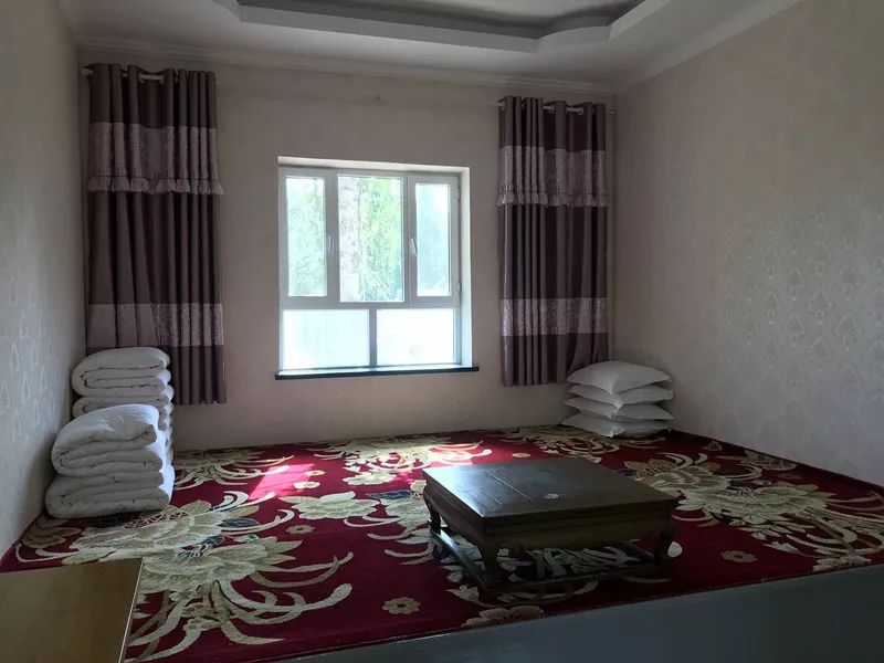 伊犁市便宜又好看的民宿,伊犁值得去的民宿